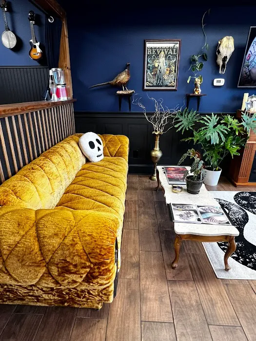 Banner & Bone Tattoo Company 6