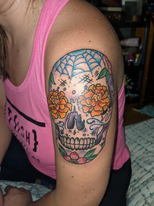 Wolf & Bee Tattoo 8