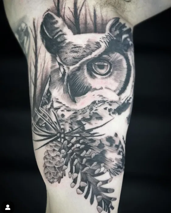 Mike Graciale's Tattoo Studio 6