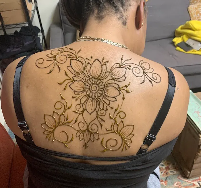 Wicked Good Henna 9