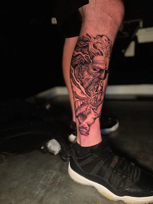 4MileZ Tattoo Studio 4