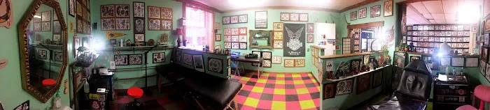 Scallywags Tattoo / Skin Graff 5
