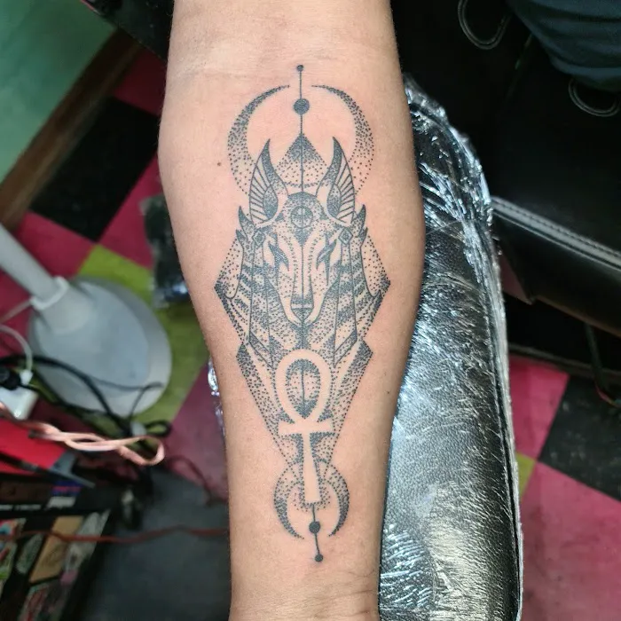 Scallywags Tattoo / Skin Graff 3