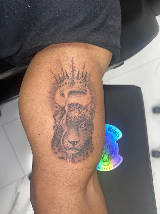 League of Rebels Private Tattoo Studio 0