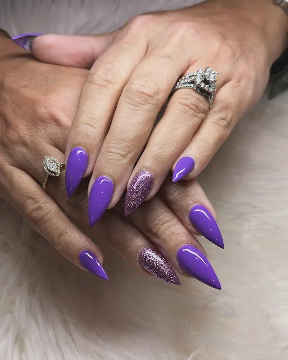 MODERN NAILS 7