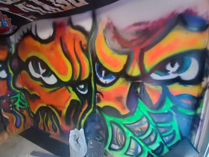 The Creature's Den tattoos, piercing and more 4
