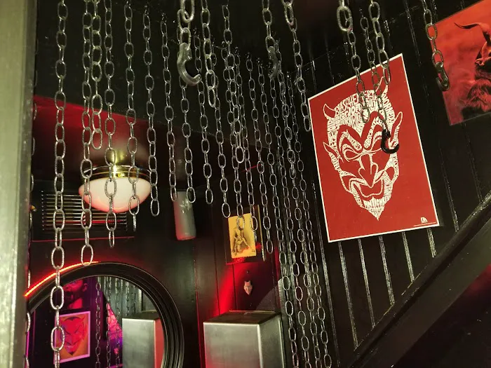 High Rollers Tattoo Studio 2