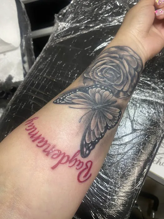 Greywash Tattoo LLC 5