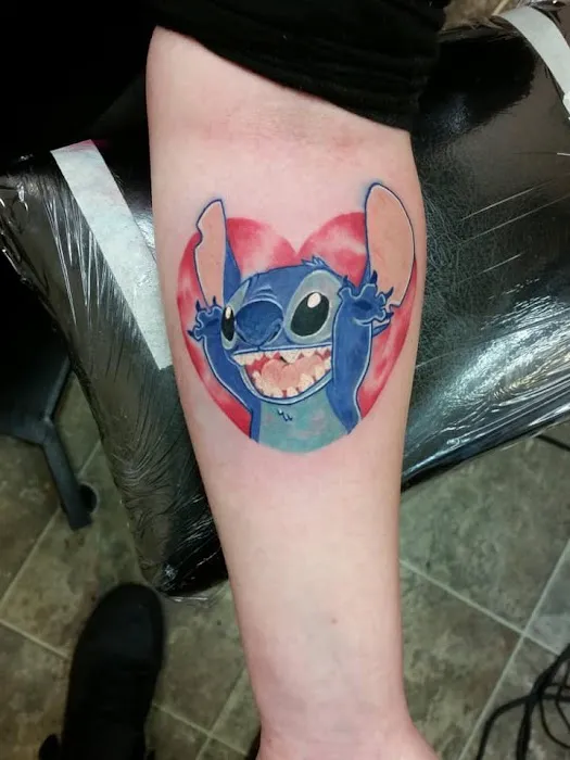 Hydravolve Studios Tattoo and Body Piercing 7