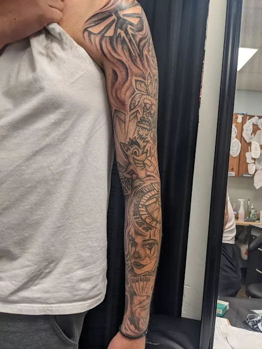 Dead Sparrow Tattoo 0