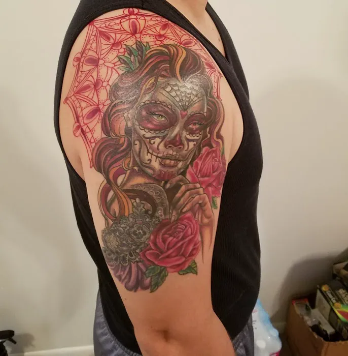 Dollhouse Tattoo Parlour 4
