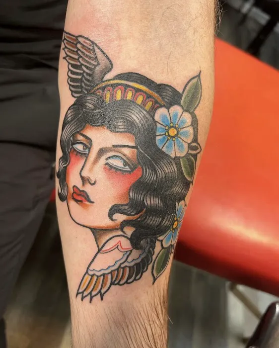 Sacred Bond Tattoo Company 0
