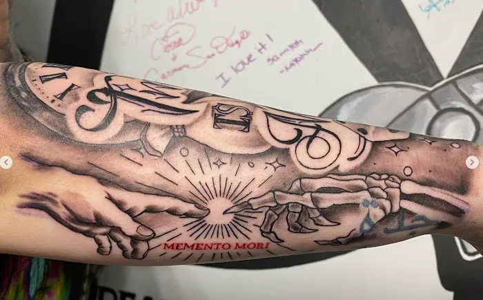 DREAM ART & TATTOO STUDIO 0