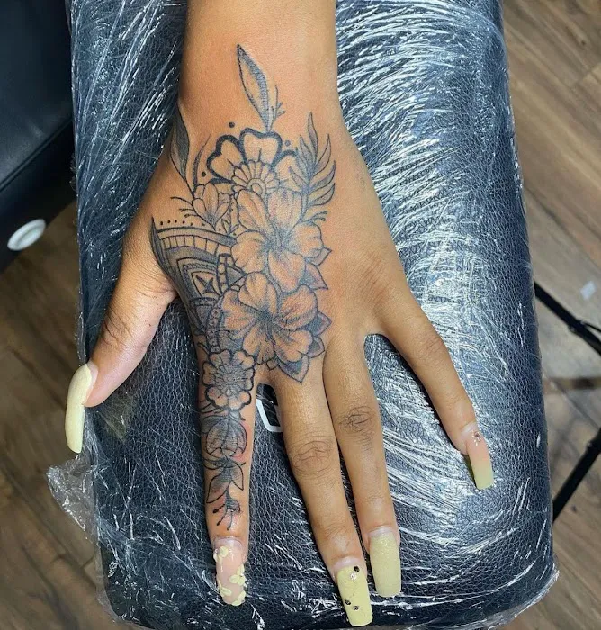 DREAM ART & TATTOO STUDIO 2