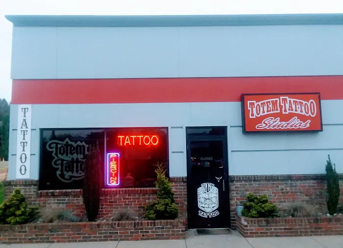 Totem Tattoo 0
