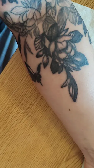 Jolie Femme Permanent Makeup & Tiny Tattoos 4