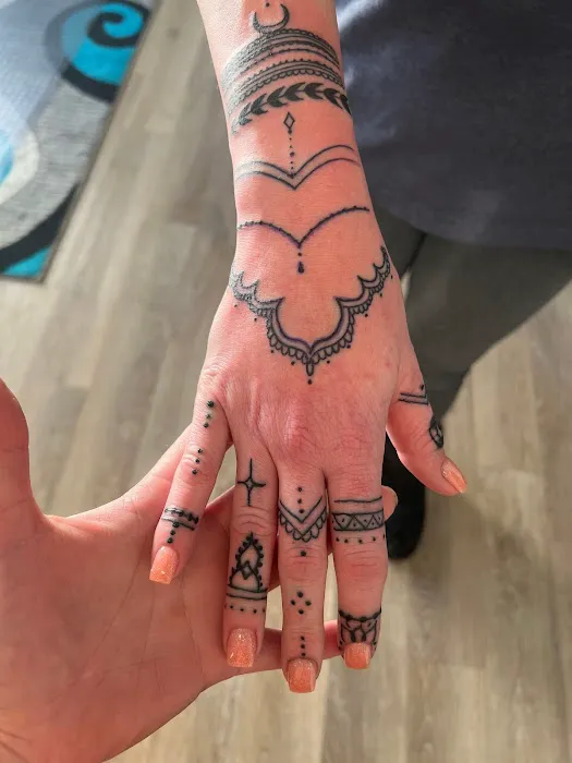 Jolie Femme Permanent Makeup & Tiny Tattoos 5