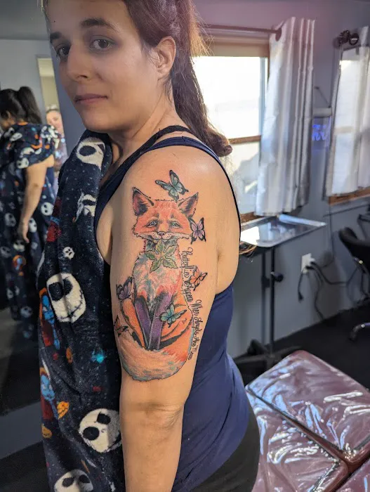Spanky's Custom Tattoo 7