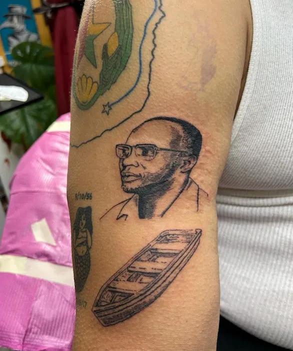 Dark Ritual Tattoo Studio 6
