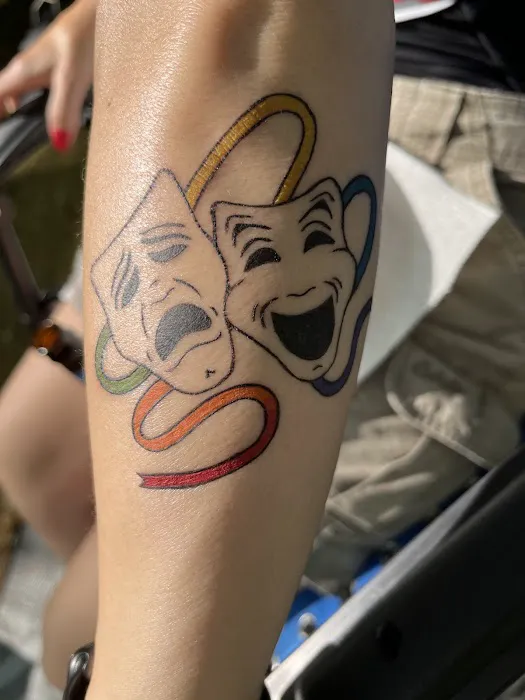 The Art Den Tattoo Studio 3