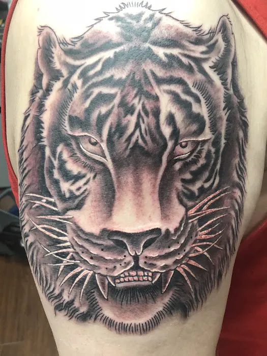 Second Skin Tattoo 9