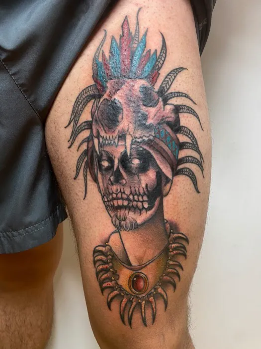 Cool Tattoo Shop 8
