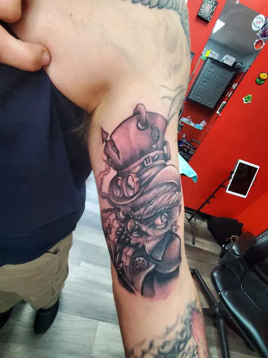 F.I.N.A.O. Ink Tattoo Company 9