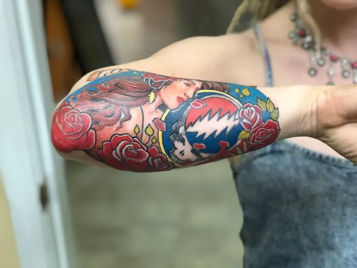 Body Canvas PVD Custom TATTOO Shop 5