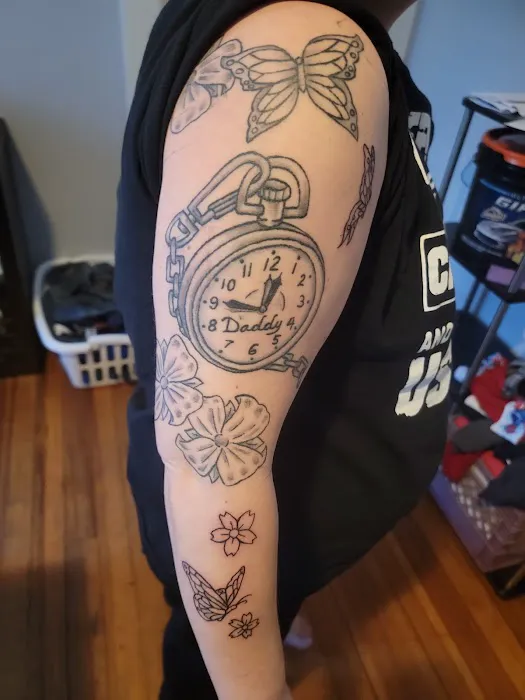 Tattoos On Point 0
