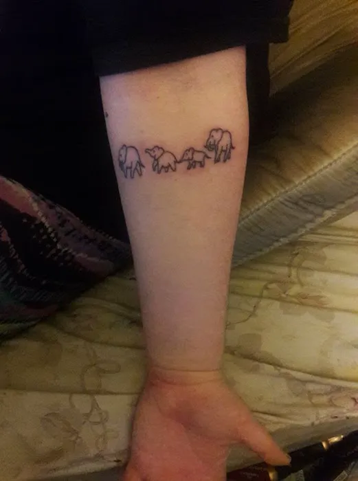 Flyin' Aces Tattoo (& Piercing) 6