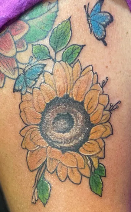 Pair A Dice Tattoo LLC 8