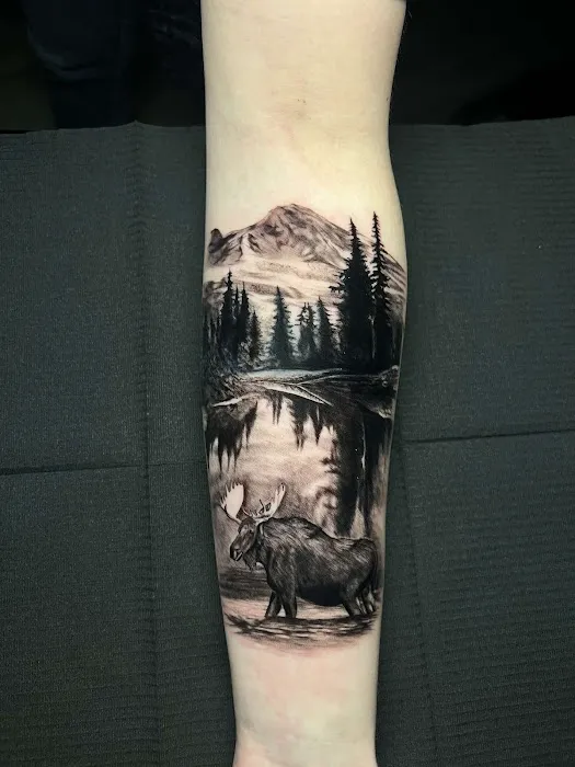 River Rose Tattoo and Art Gallery 3