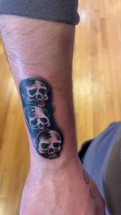 Broken Hearts Tattoo Club 9