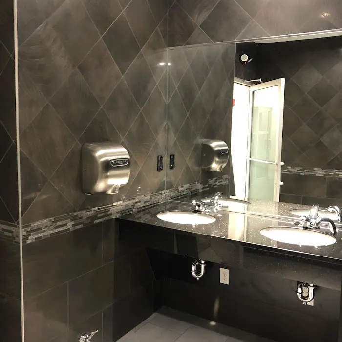 MY SALON Suite 7