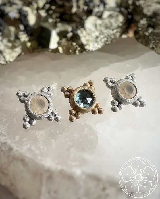 Oleander Piercing 4