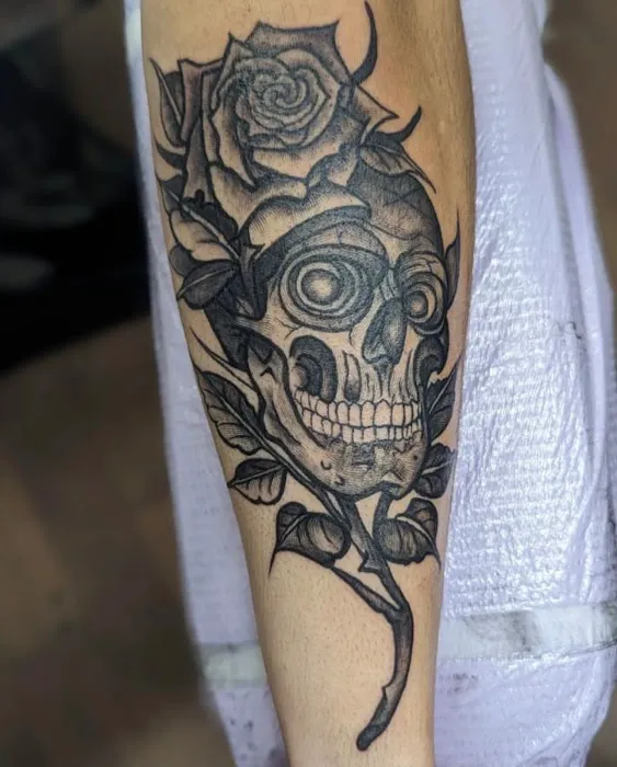 The Privateer, Custom TattooLounge 4