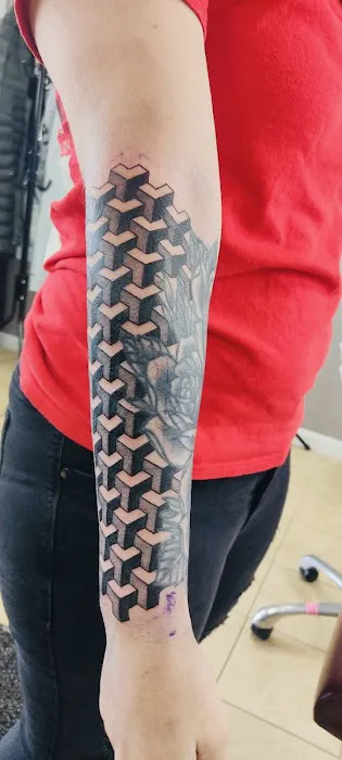 Vessel Tattoo Co 7