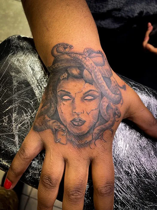 Blvck Throne INK ️ 8