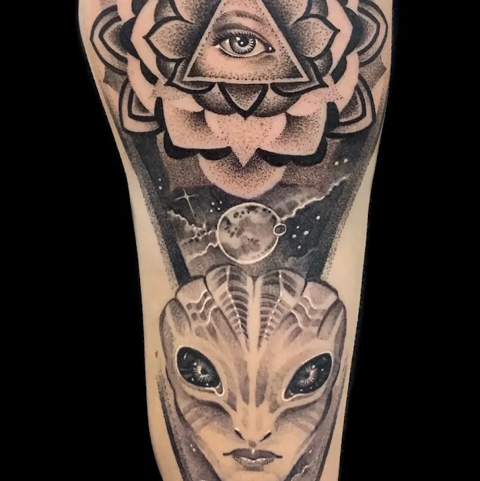 Black Dahlia Tattoo Studio 2