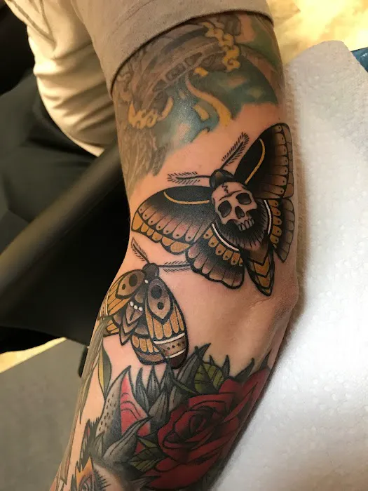Black Dahlia Tattoo Studio 5