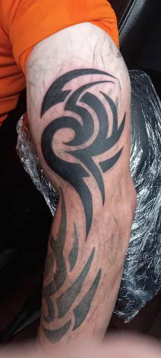 Hourglass Tatz 3