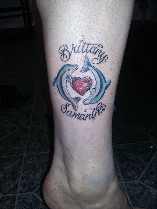Under the Gun Tattoo Saloon 0