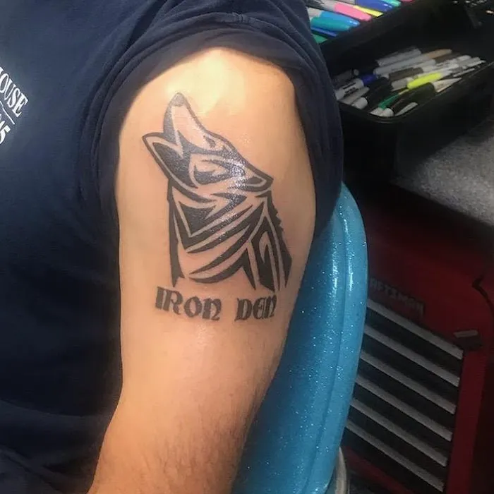 Under the Gun Tattoo Saloon 7
