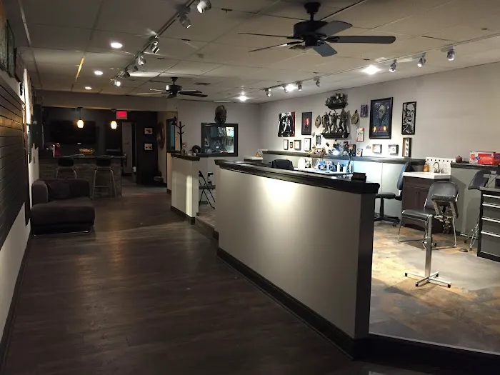 Cardinal Tattoo Studio 0