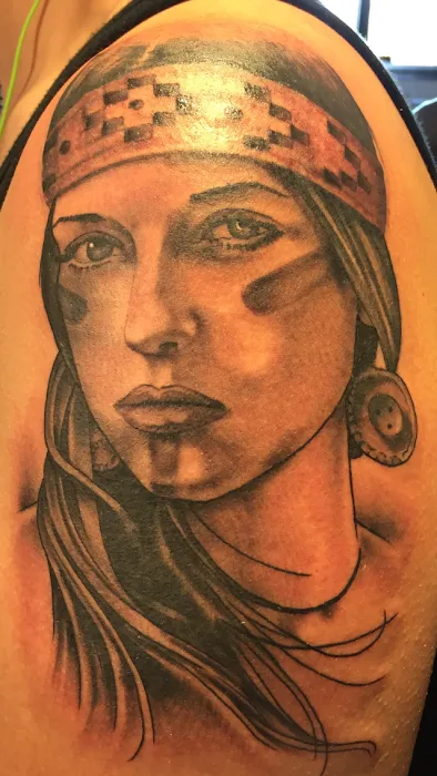 Cardinal Tattoo Studio 5