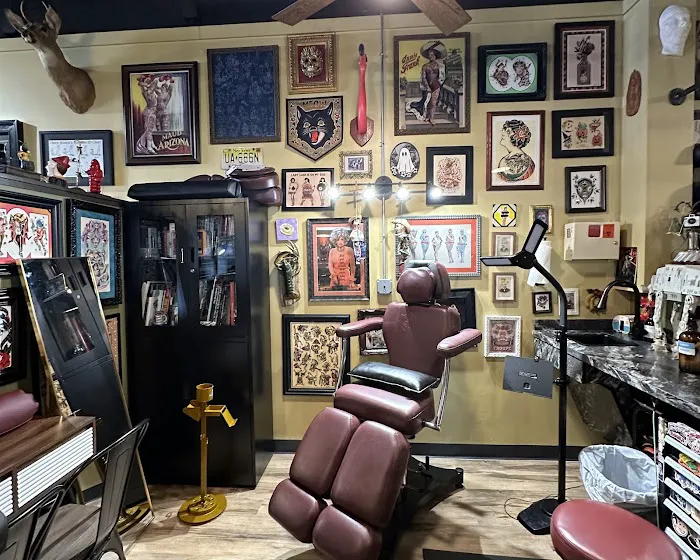 Poppycock Tattoo & Piercing 1