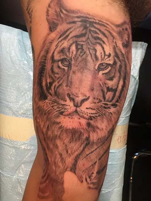 Art of Peace Tattoo Gallery LLC 2