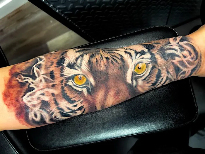 Joe Tattoo 5