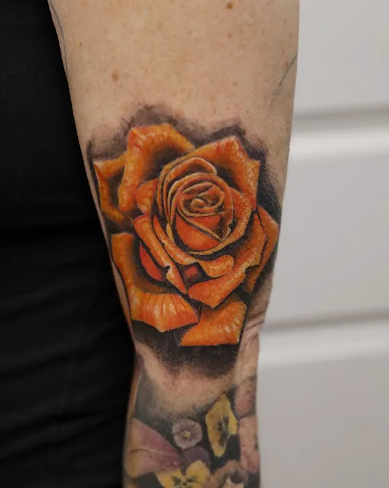 5 Pound Gummy Tattoo Collective 7