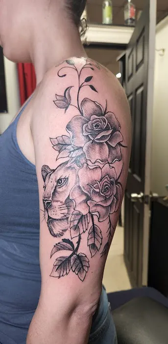 Wicked Ink Tattoo Studio 3